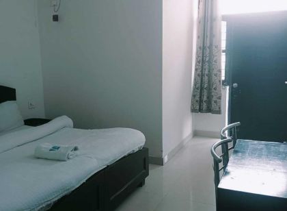 Hotel Benison Guest House