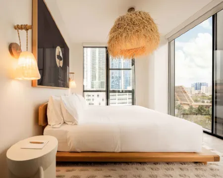 Flow Fort Lauderdale Hotels in Fort Lauderdale