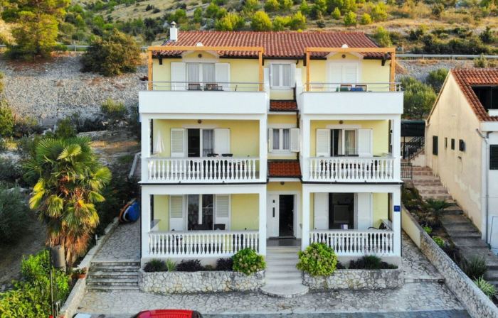Apartments Gulin