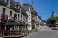 Chambres Aux Sabots Rouges Hotels in Pontivy