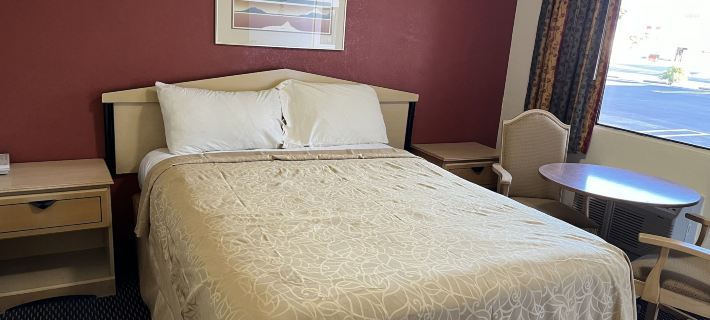 Economy Inn Hotels in Santa Maria