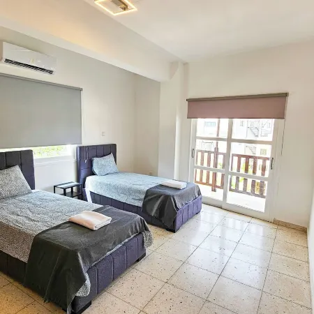 Unique City Center Rooms