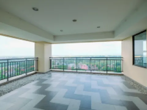 Cozy Living and Homey Studio Transpark Cibubur Apartment Hotels in Jatisampurna