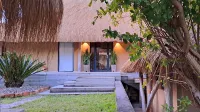 Sunset Villa - Beachfront Villa with Private Pool by Karula Hotels in 