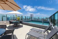 Allure Residence em Boa Viagem Por Carpediem
