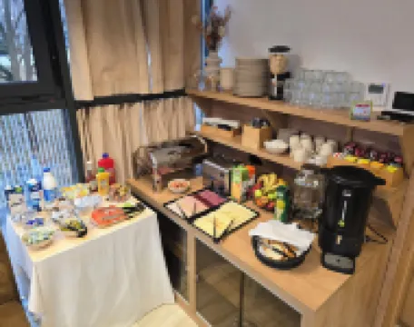 NPL CODE酒店 東部新薩拉熱窩酒店