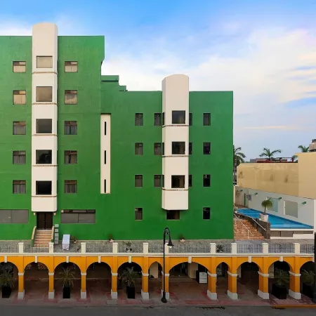 Hotel Olmeca Plaza