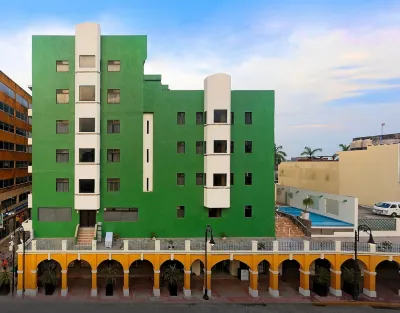 Hotel Olmeca Plaza โรงแรมใน