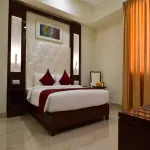 Hotel Star Palace - Rameswaram Tamil Nadu - parking