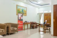 RedDoorz near Grand Kota Bintang