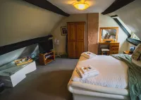 The Mug House Inn Hotel di Neen Savage