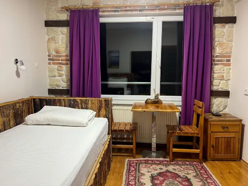 Lale Pension Hotels in Egridir