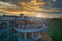El Tropico Boutique Hotel