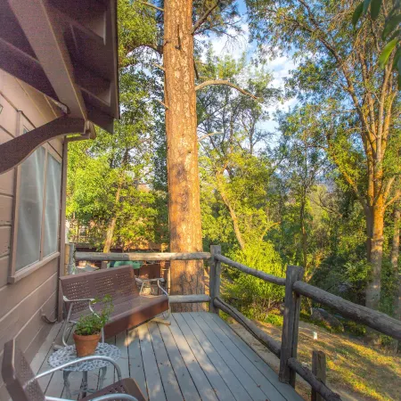 Quiet Mind Lodge, Spa & Retreat Sequoias