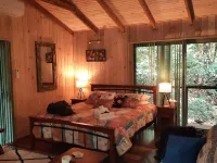 Treetops Montville Hotels in Flaxton