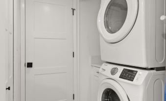 The Rose 503 - Housity