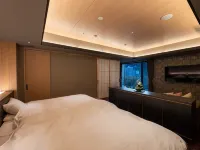 อาริมะ ออนเซ็น ชิกิโนอิโรโดริ ฮาตาโก - อ่างจากุชชี่