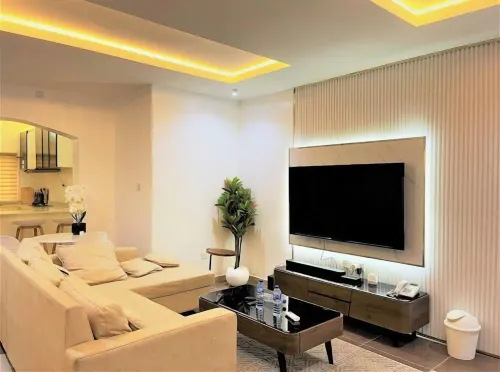 Bizzare Luxury Apartment - 3-Star