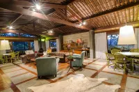 Oasis Hotel Spa
