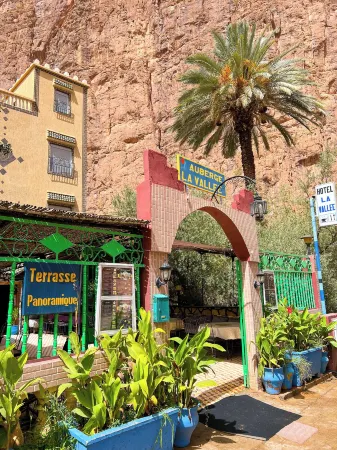 Auberge la Vallee Отели в г. Тингир
