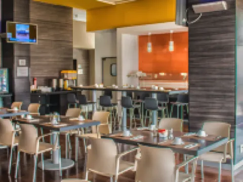 カサ イン ガレリアス セラヤ セラヤのホテル