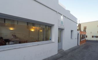 Central Fira Suites
