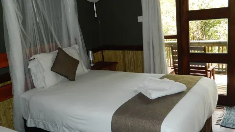 Kwalape Safari Lodge in คาซาเน