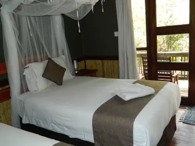 Kwalape Safari Lodge Hotels in 