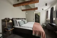 Hotel Skt. Annæ Hotels near Ofelia Plads