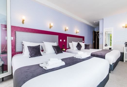 5. 호텔 드 파리 ..