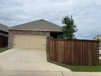 Home Away From Home- While Away II Hotels in Little Elm