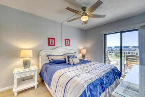 Spacious and inviting seaside condo with shared pools, hot tub, sauna Hotels in Baldwin County