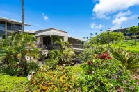 Spacious Lanai and Captivating Views - Charming Oceanfront Escape Hotels in Kapalua