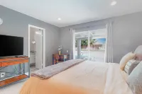 Escape to Palm Desert - 27 Night Minimum Rental