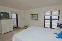 Oceanfront Paradise - Heated Indoor Pool, Hot Tub, Internet