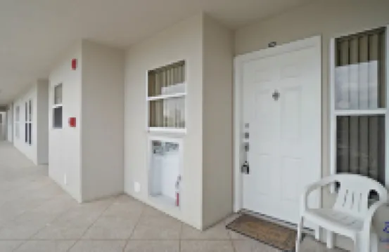 Breathtaking Water Views and Spacious Balcony - Stunning Island Retreat