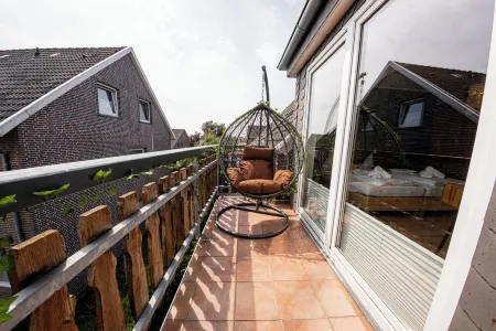 "Nordseeglück" - your retreat at the Deichkieker guesthouse - pets allowed Отели рядом с достопримечательностью «Ваттенмеер»
