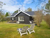 "Therman" - 1.5km from the Sea