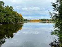 Private Lake Frontage and Scenic Views - Charming Rustic Oasis