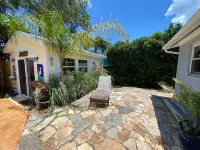 5/2 Pool Cottage, Walk to Beach close to Mayo Hotel in zona Beaches Museum