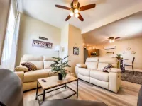 Coastal Blue: Minutes to Cedar Point and Sports Complex! Sleeps 10 Hotels in Sandusky