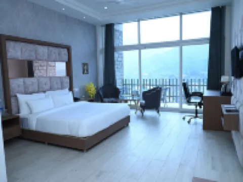 Spt Clarks Inn Suite Mandi Hotels in Mandi District