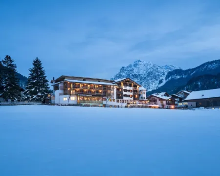 Hotel Mareo Dolomites Hotels in Mareo
