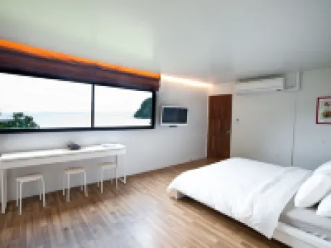 แบมบู การ์เดน เฮาส์ โรงแรมในอำเภอ แหลมสิงห์