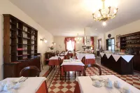 Locanda Dell' Orso Bevitore Hotels in Villa-borgo