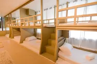 寶石島背包者旅館 - 青年旅舍