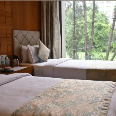 Hotel Meadows Hotels near Varanasi Cantt
