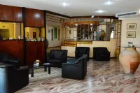 Castelvetere Hotel فنادق في Locri