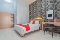 Urbanview Hotel Ultima Veteran Garut - Pensions