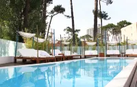 Awa Boutique + Design Hotel - ติดทะเล